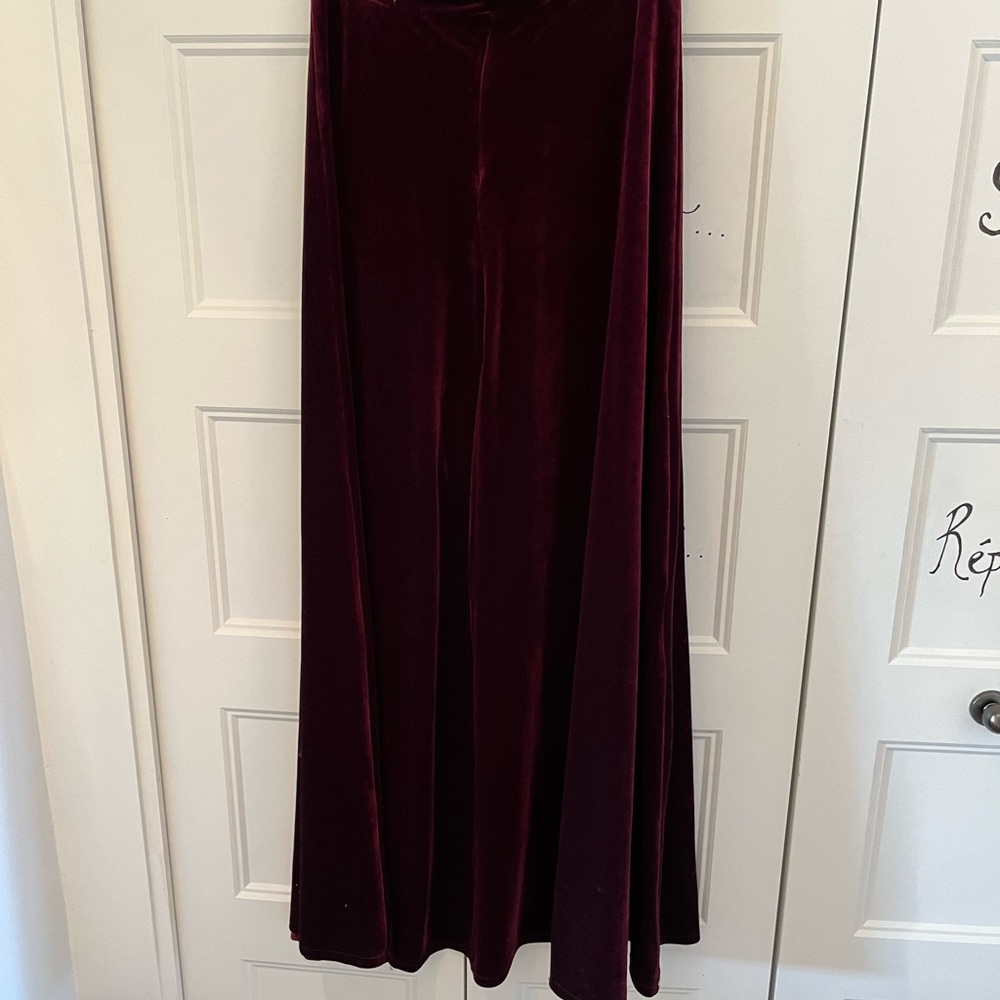 Velvet skirt burgundy
